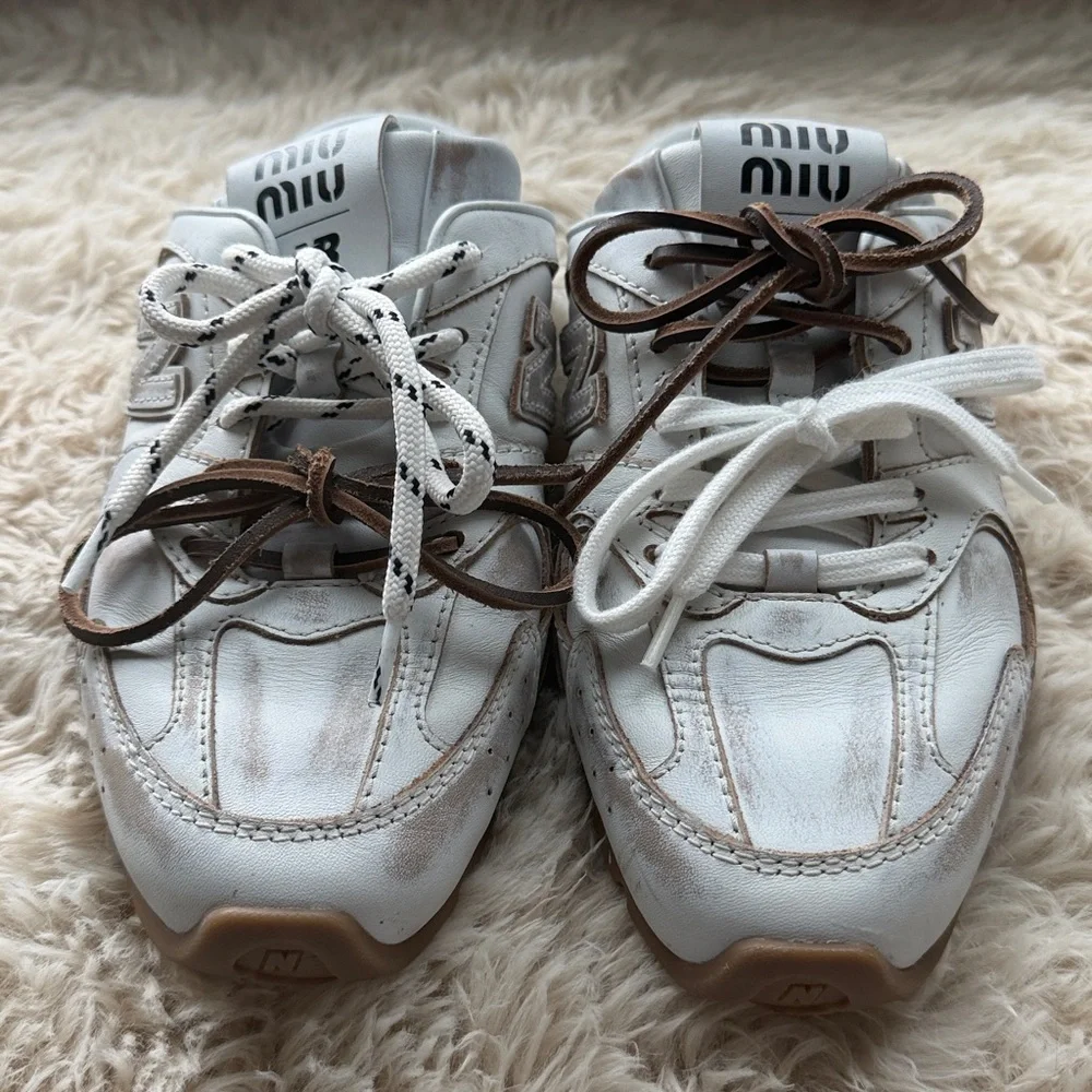 Miu Miu White and Brown Mules - Picture 2 of 5